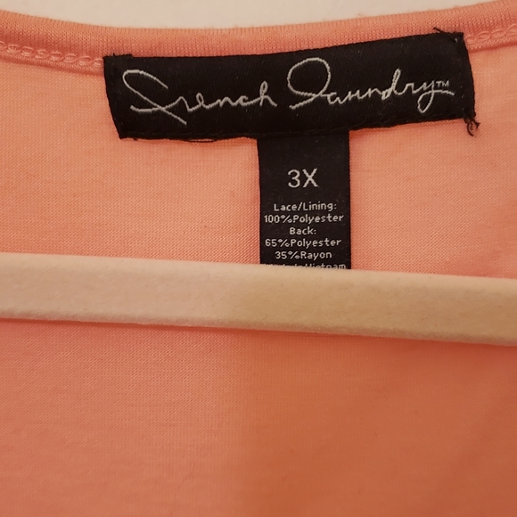 Cotton tank with beautiful lace front overlay - Picture 3 of 3